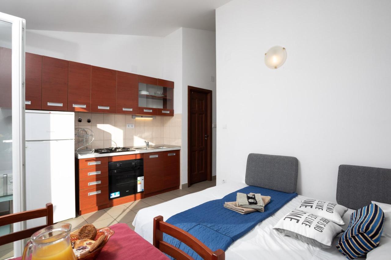 Villa Borzic Omiš Esterno foto