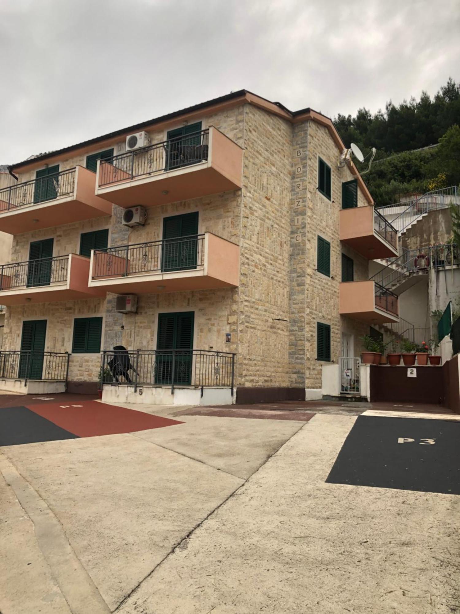 Villa Borzic Omiš Esterno foto